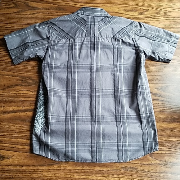 XG Graphic Plaid Button Down Casual Shirt - Picture 6 of 7